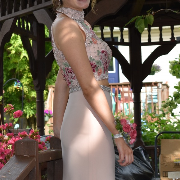 *WORN ONCE* Sherri Hill Blush 2-Piece Prom Dress *willing to take rsnble offers* - Picture 2 of 16